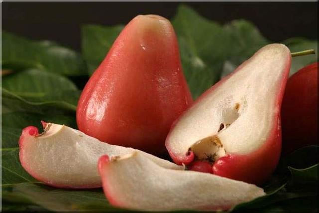 Так виглядають найнезвичайніші фрукти світу- фото 239197