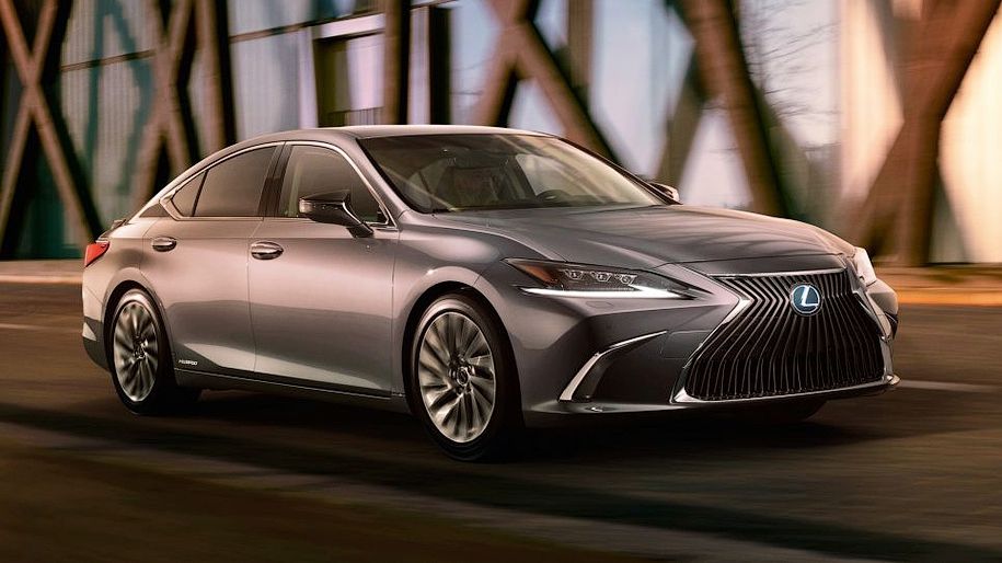 Як буде виглядати новий Lexus ES