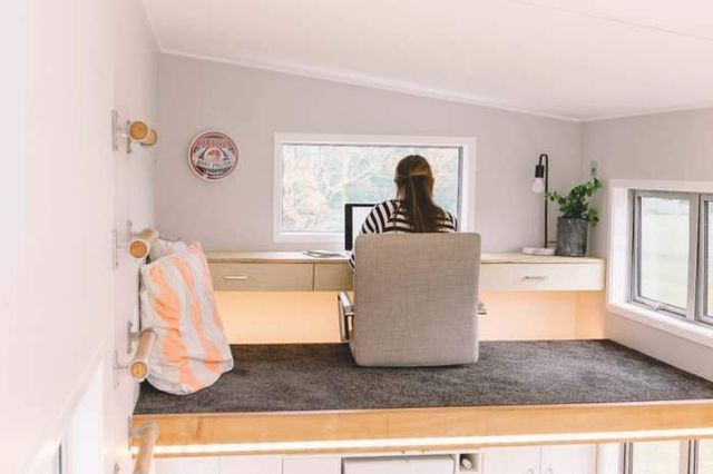 Звичайний причіп перетворили на комфортабельний будинок- фото 240116