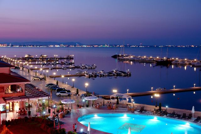 Країни, в яких можна добре відпочити при скромному бюджеті- фото 242132