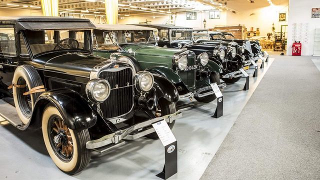 Продається найбільша у світі колекція Ford - фото 240382