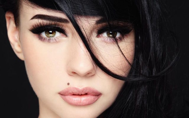 Ці б'юті-прийоми чоловіки вважають сексуальними - фото 245036