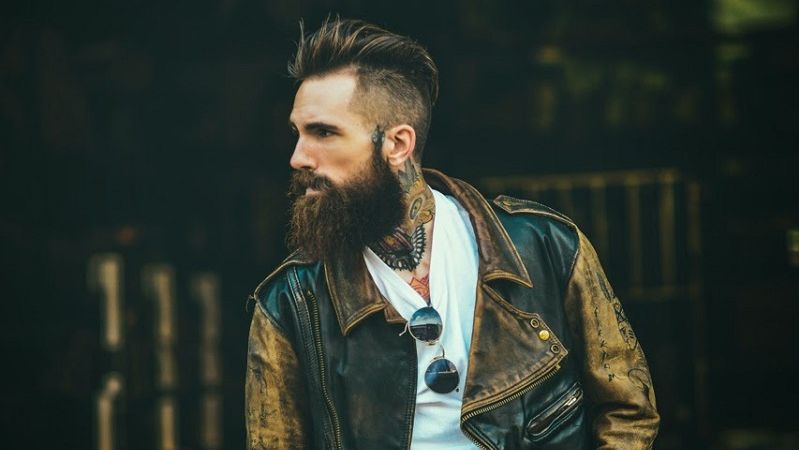 Типові Водолії приділяють багато часу соціальним мережам - фото 1