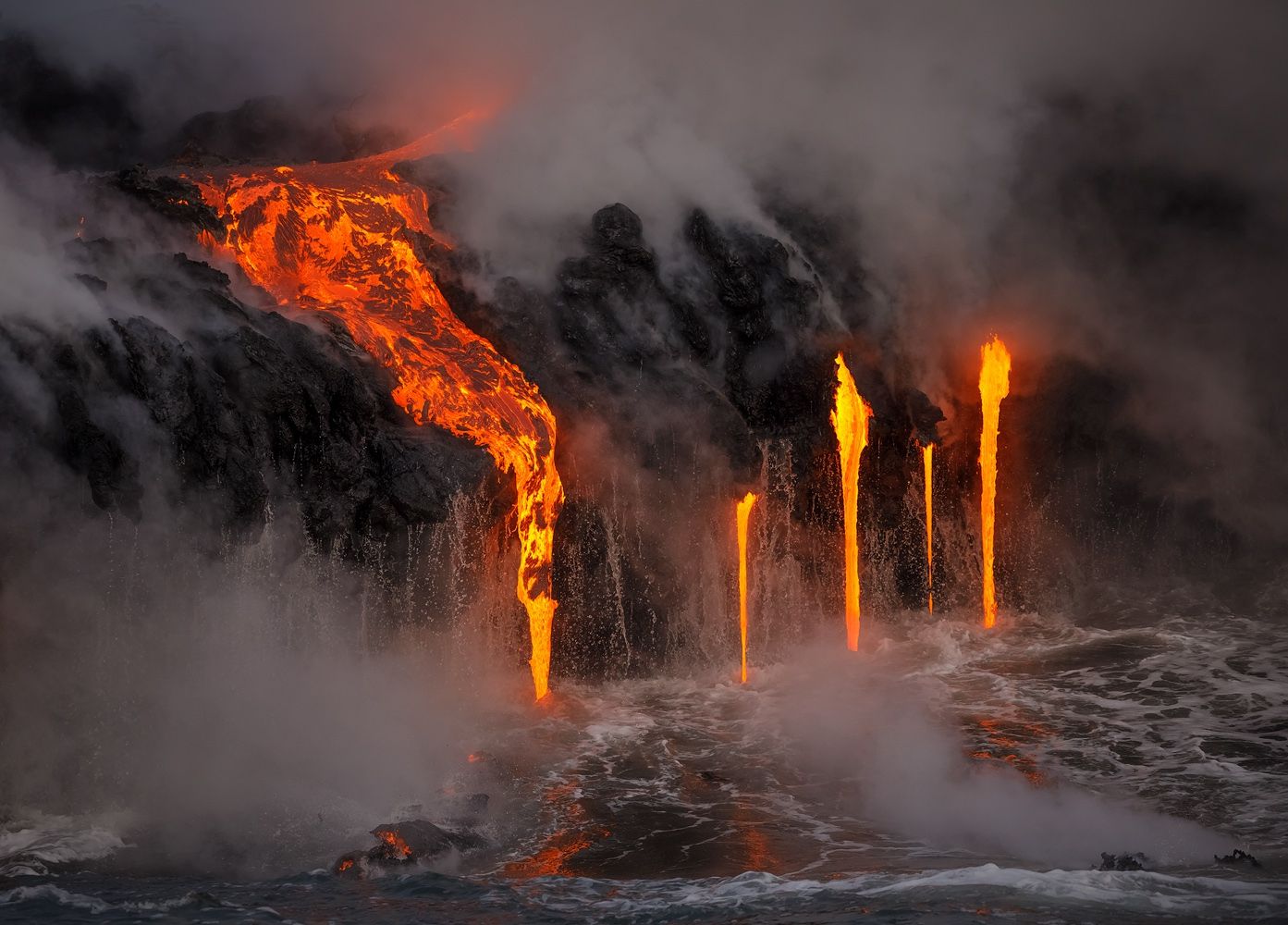 Виверження вулкана на Гаваях з космосу: неймовірні кадри - фото 1