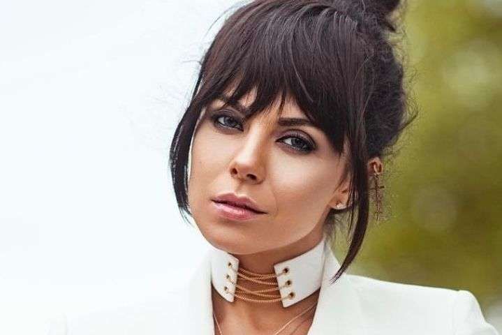 Каменських порадувала шанувальників чарівним образом