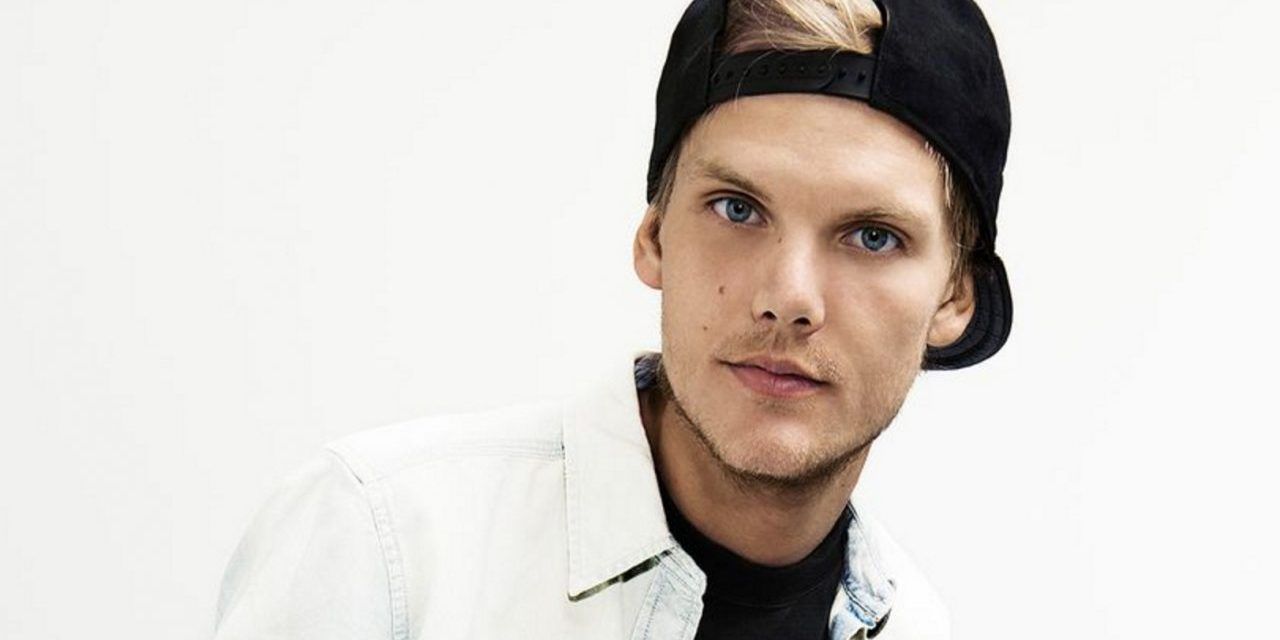 ЗМІ назвали причину смерті відомого діджея Avicii - фото 1