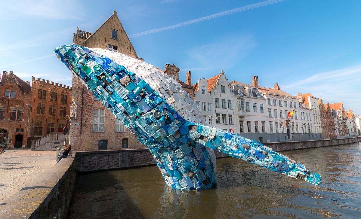 В Бельгії стартував Фестиваль сучасного мистецтва: ефектні фото