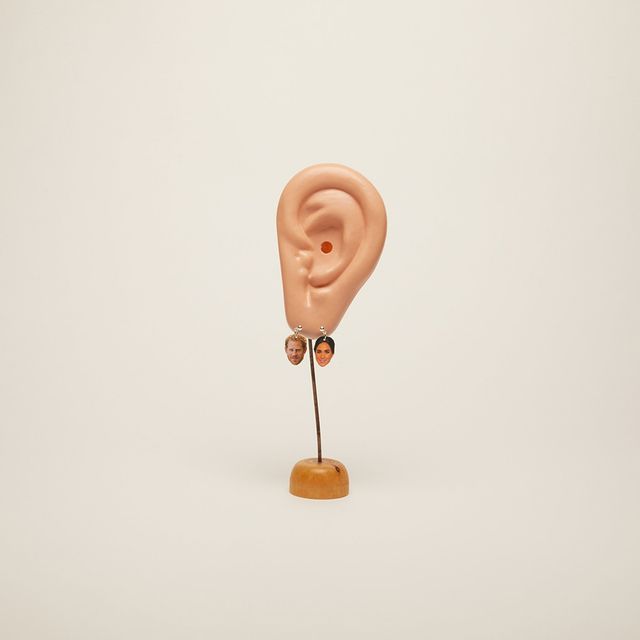 Весілля принца Гаррі та Меган Маркл: несподівана продукція з зображеннями пари - фото 248616