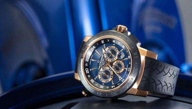 Цей мотоцикл коштує майже два мільйони доларів- фото 248524