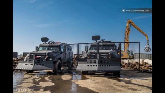 У Канаді презентували автомобіль для апокаліпсису - фото 250909