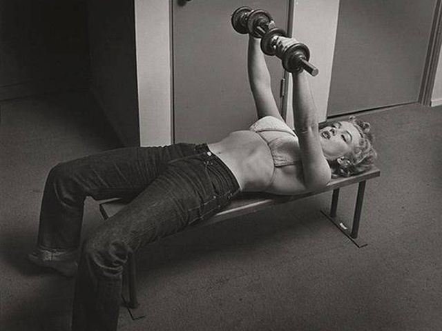 Як підтримувала себе у формі Мерилін Монро- фото 250897