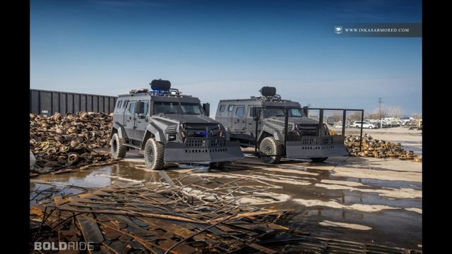 У Канаді презентували автомобіль для апокаліпсису - фото 250910