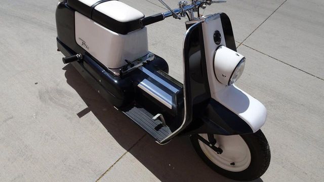 У продажу з'явилася єдина модель скутера від Harley-Davidson - фото 245846