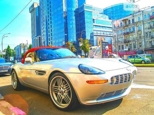 В Україні виставили на продаж рідкісне спортивне авто- фото 246431