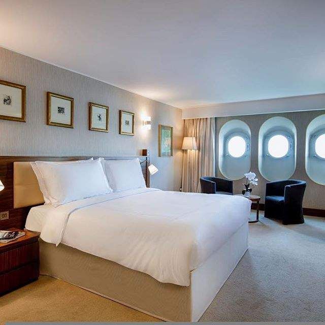 Королівський корабель перетворили на п'ятизірковий готель- фото 246246