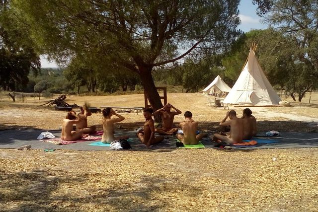 У Фінляндії з'явився сервіс оренди житла для нудистів - фото 249419