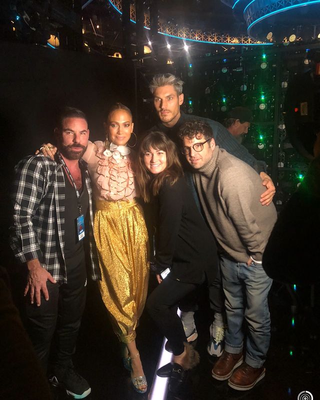 instagram.com/jlo - фото 251220