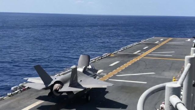 Палубна версія F-35 - фото 250333