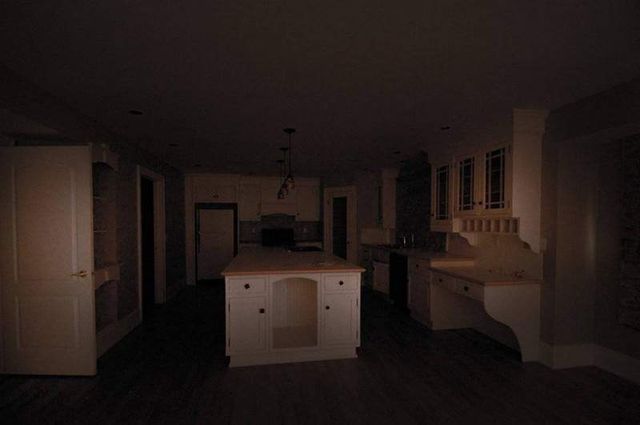 Ці покинуті будинки коштують мільйони доларів- фото 247544