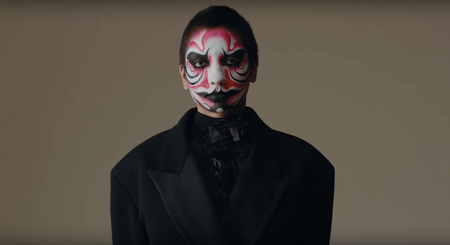 Dazed зняли пародію на те, як проходять модні зйомки