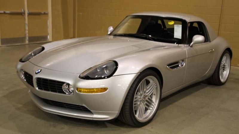 В Україні виставили на продаж рідкісне спортивне авто