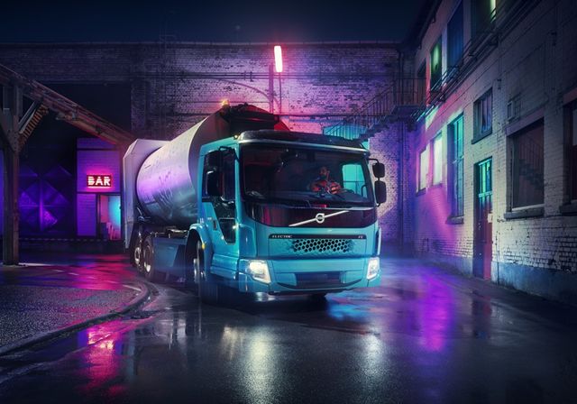У Volvo з'явилася ще одна електрична вантажівка - фото 246517