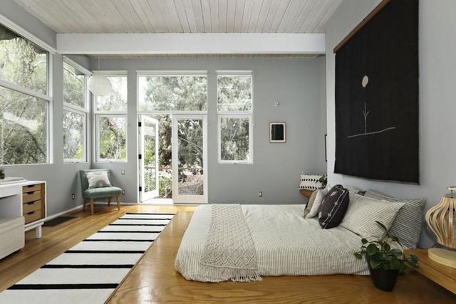 Емілі Ратажковскі придбала будинок в престижному районі Лос-Анджелеса - фото 246651