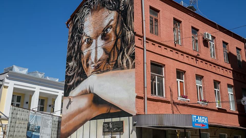 Портрет виконаний у фотореалістичному стилі - фото 1