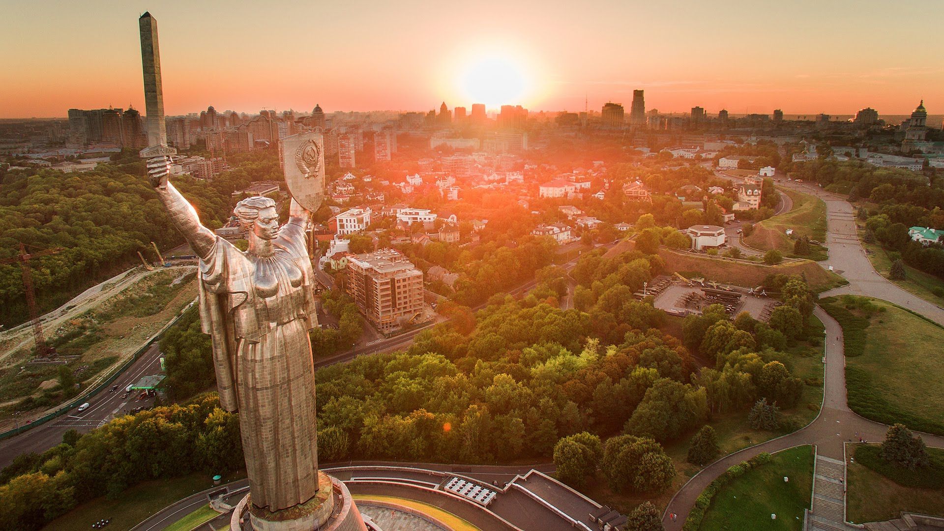 Київ назвали одним із найдешевших міст для життя