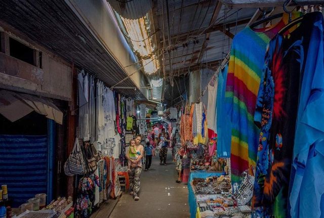 Як виглядає селище, побудоване на воді- фото 250258