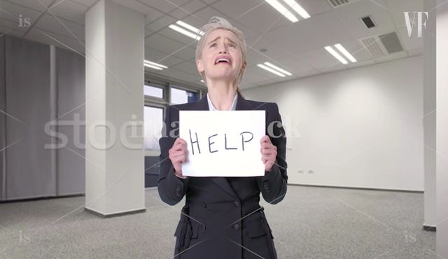 Емілія Кларк відтворила кілька стокових фотографій - фото 250005