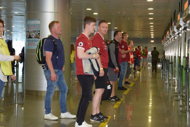 Ліга Чемпіонів: скільки вболівальників уже прибули до України - фото 250401