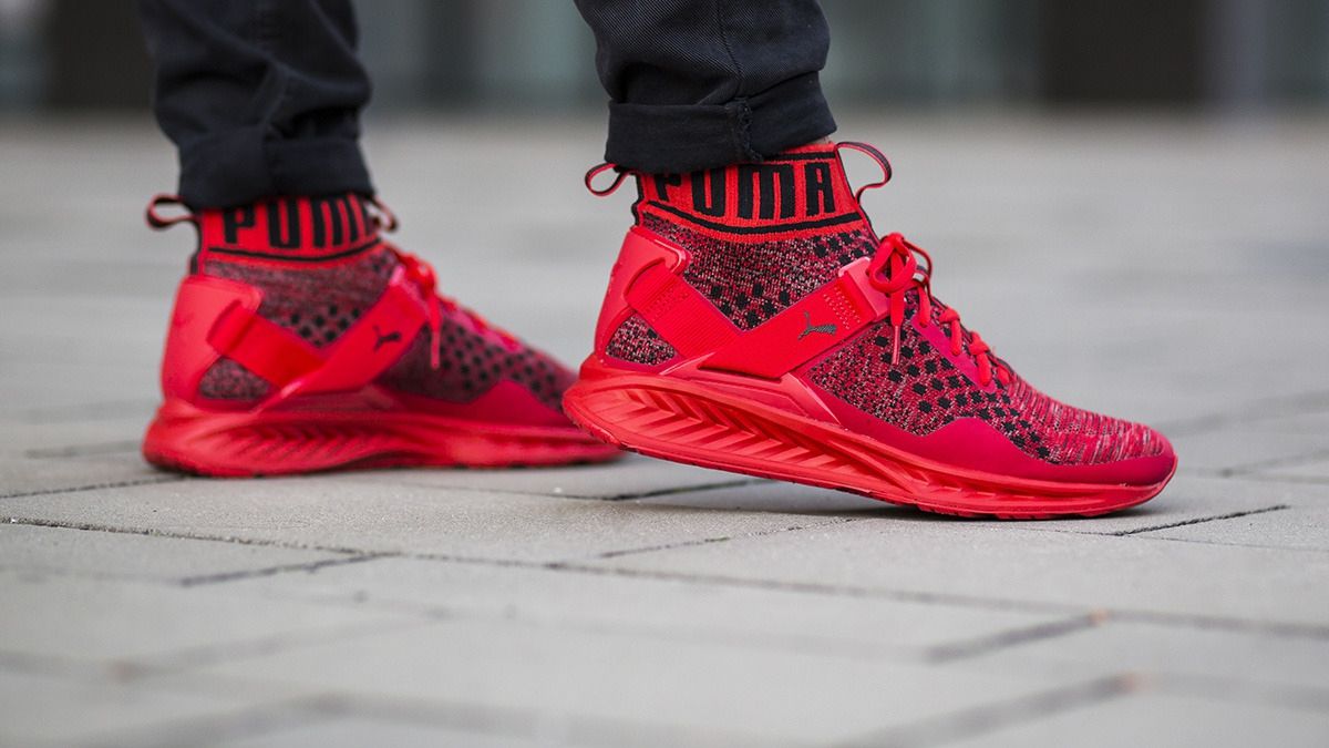 Nike судиться з Puma через кросівки