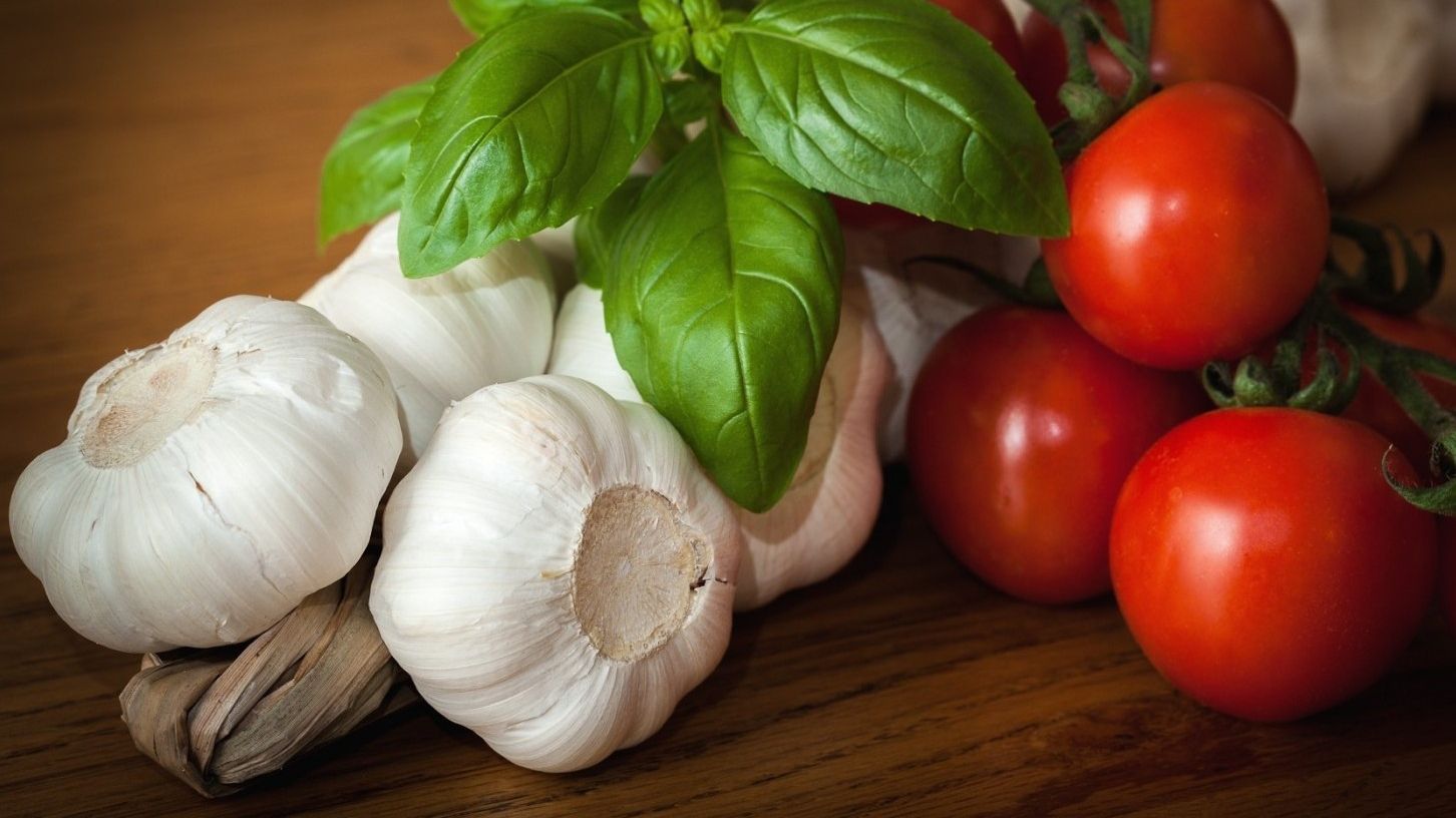 Вчені виявили незвичайні властивості часнику
