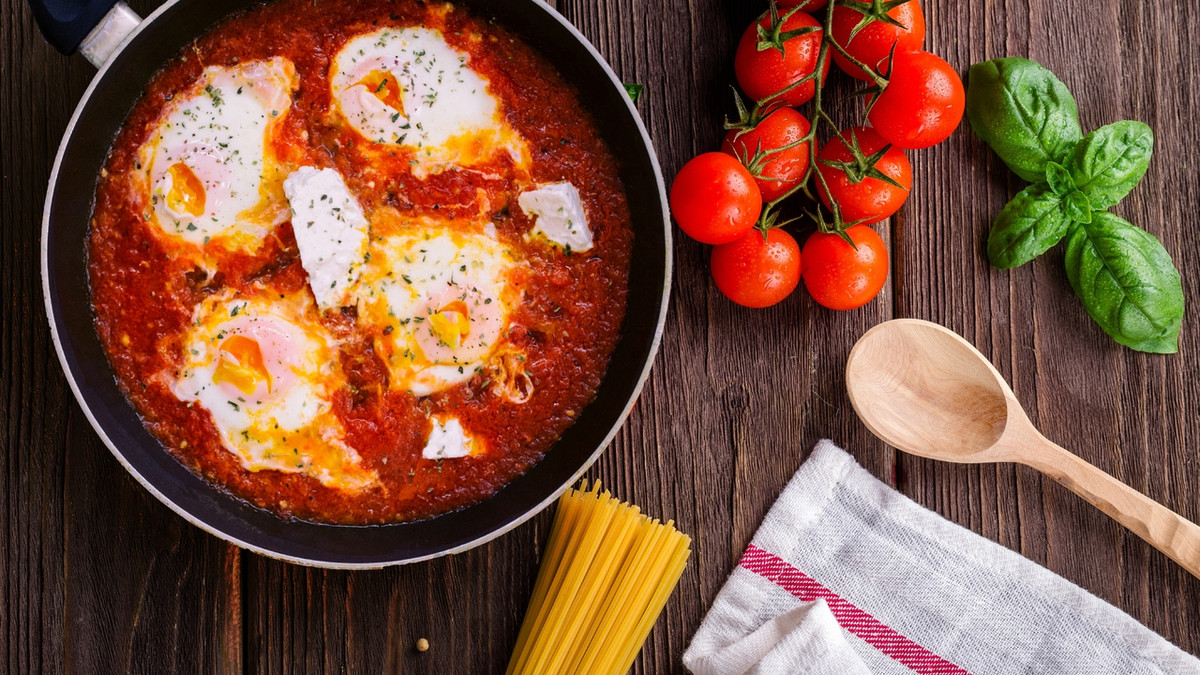 Як готувати страви з помідорами: поради від шеф-кухаря - фото 1