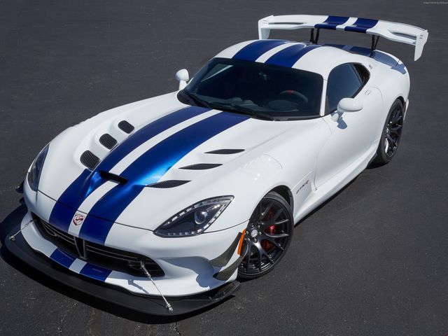 Компанія Dodge відродить суперкар Viper в 2020 році - фото 250328