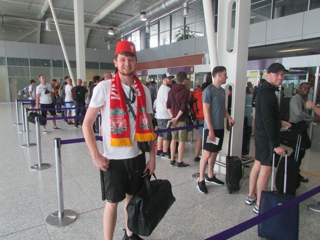 Ліга Чемпіонів: скільки вболівальників уже прибули до України - фото 250396