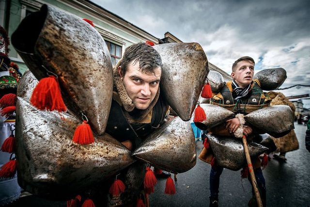 Фотограф 10 років мандрував Румунією: казкові кадри - фото 247877