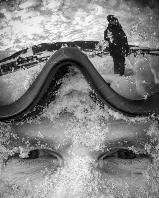 Цей чоловік ненавидить нудні селфі, тому перетворює їх у мистецтво - фото 246419