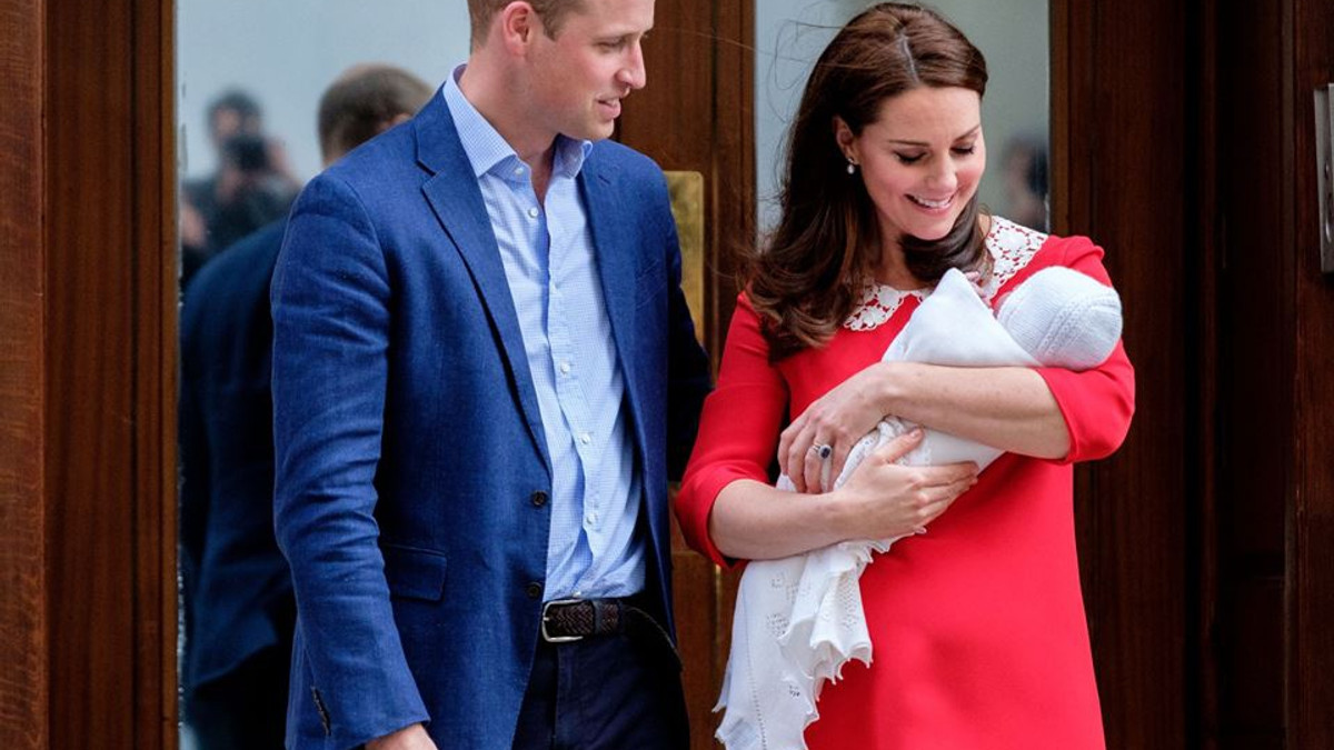 Королівська родина поділилась чарівними фото маленького принца Луї - фото 1