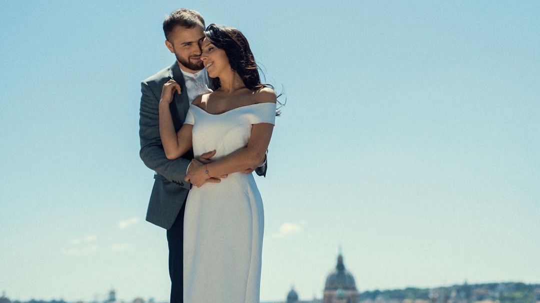 Джамала показала яскраві фото з відпочинку в Карпатах