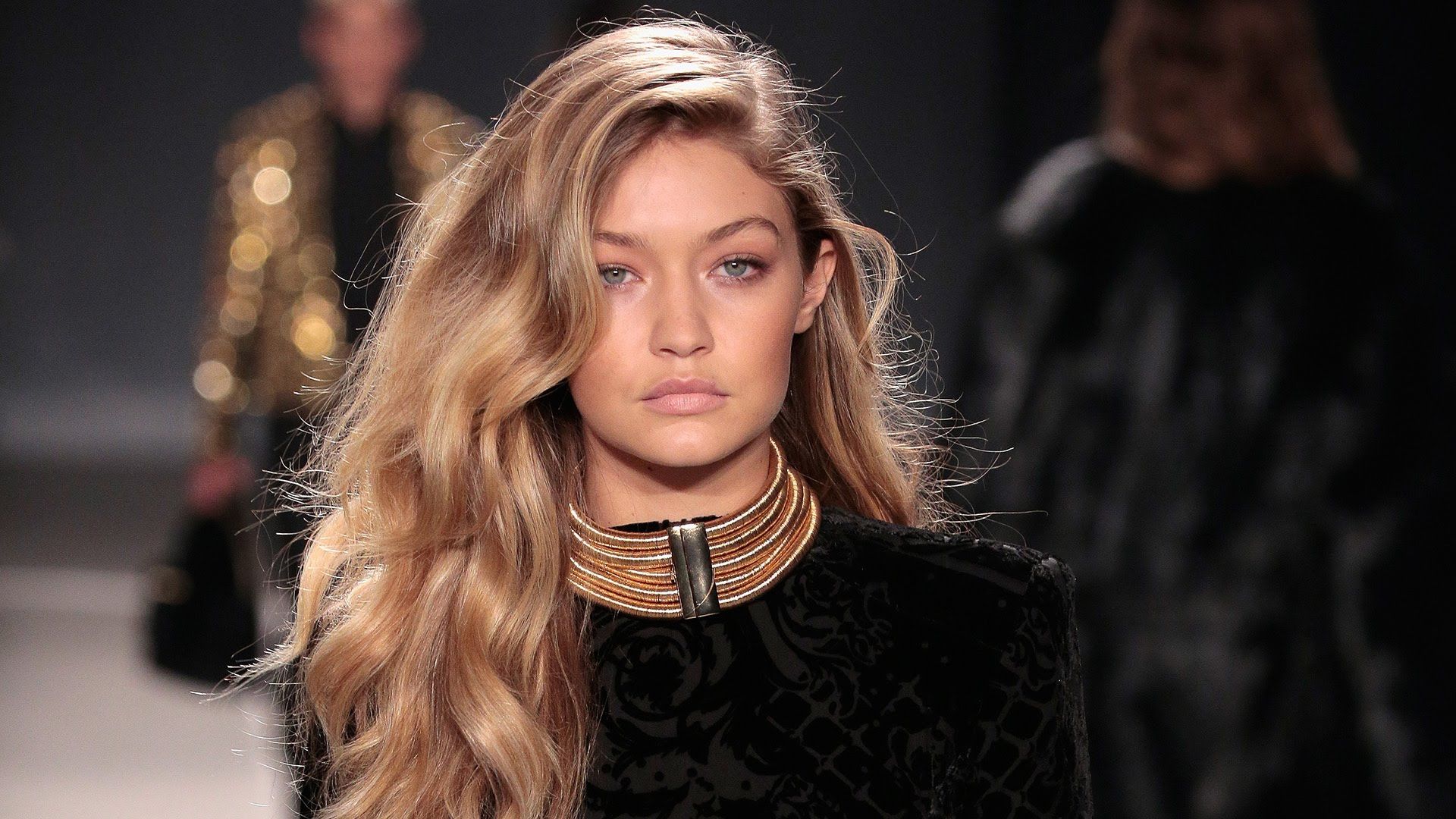 Обкладинка Vogue з Джіджі Хадід викликала скандал в мережі