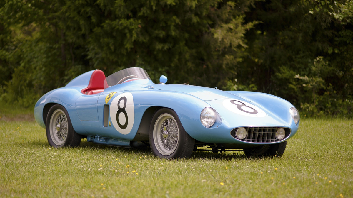 Єдиний в історії синій гоночний Ferrari виставлять на торги - фото 1
