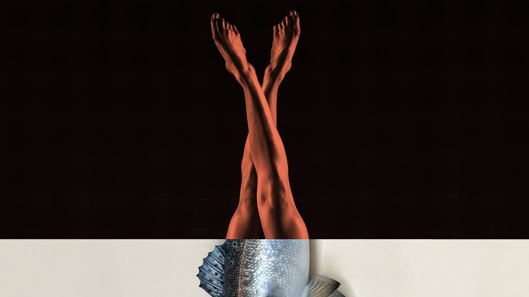 Французький дизайнер створює спекотні колажі в Instagram (18+)