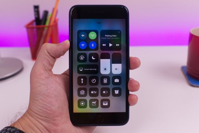 Apple випустила публічну бета-версію iOS 12- фото 258353