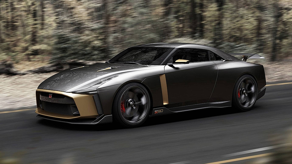 Компанія Nissan побудувала унікальну машину на честь 50-річчя моделі GT-R - фото 1