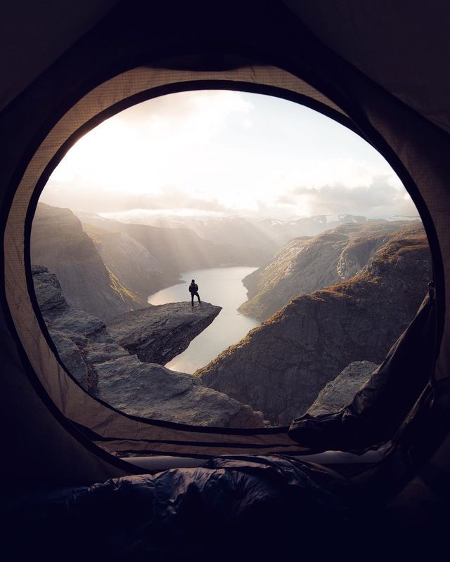 Казкові гірські пейзажі в об'єктиві тревел-фотографа - фото 251870