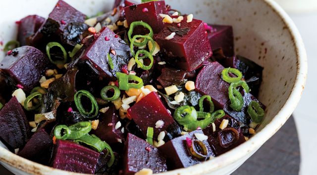 7 корисних властивостей звичайного буряка- фото 258768