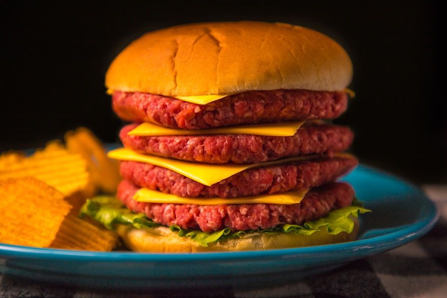 Фотограф робить непривабливі знімки їжі, які викликають відразу