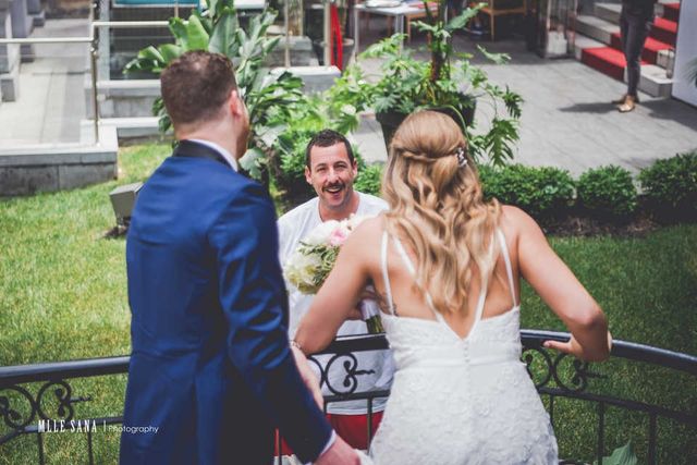 Адам Сендлер шокував молодят на їхньому весілля - фото 259381